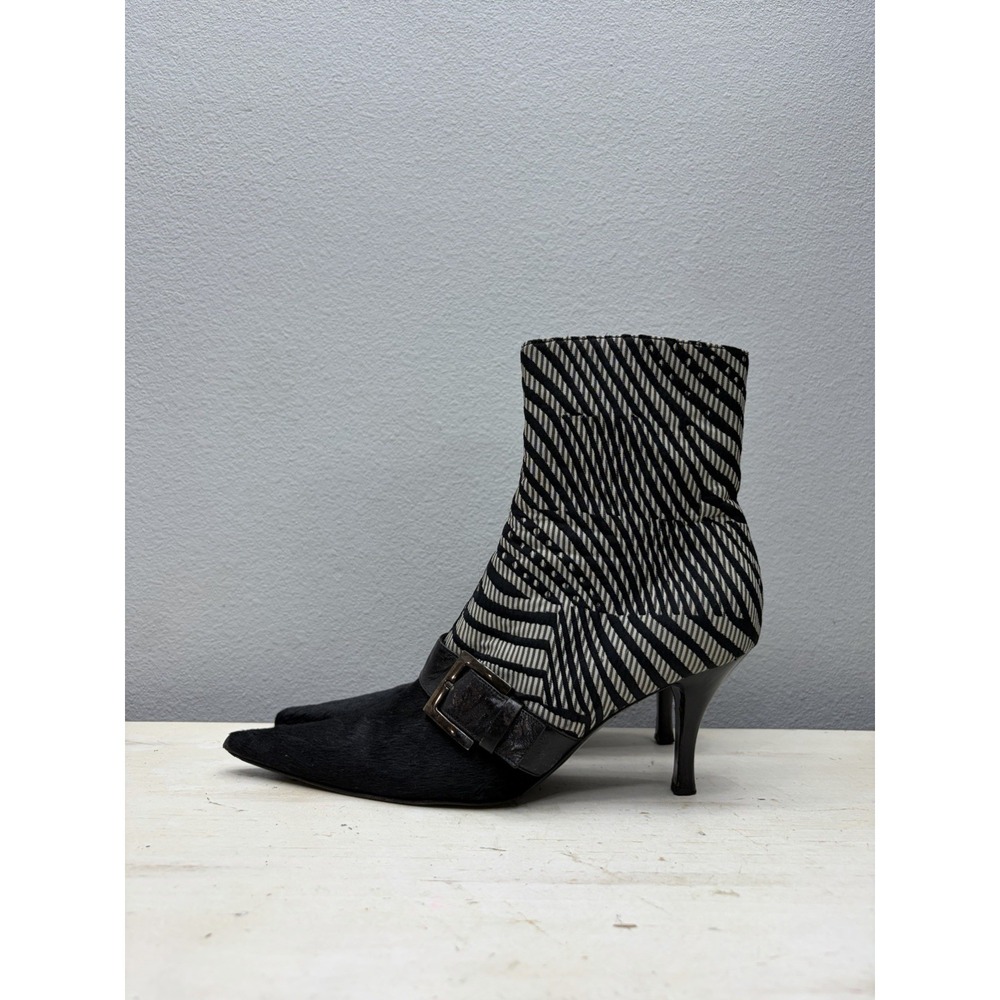 Bruno Magli Zebra Print Fur Pointed Toe Ankle Heel Boots 38.5